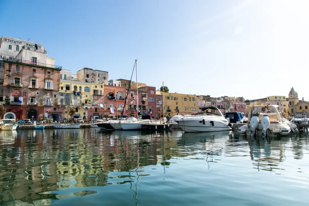 Vista di una marina del network Marinedì